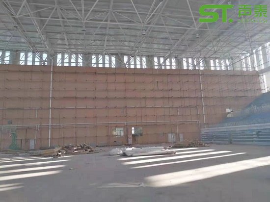 內蒙古赤峰林東一中體育館工程案例(圖3) 內蒙古赤峰林東一中體育館工程案例(圖3)